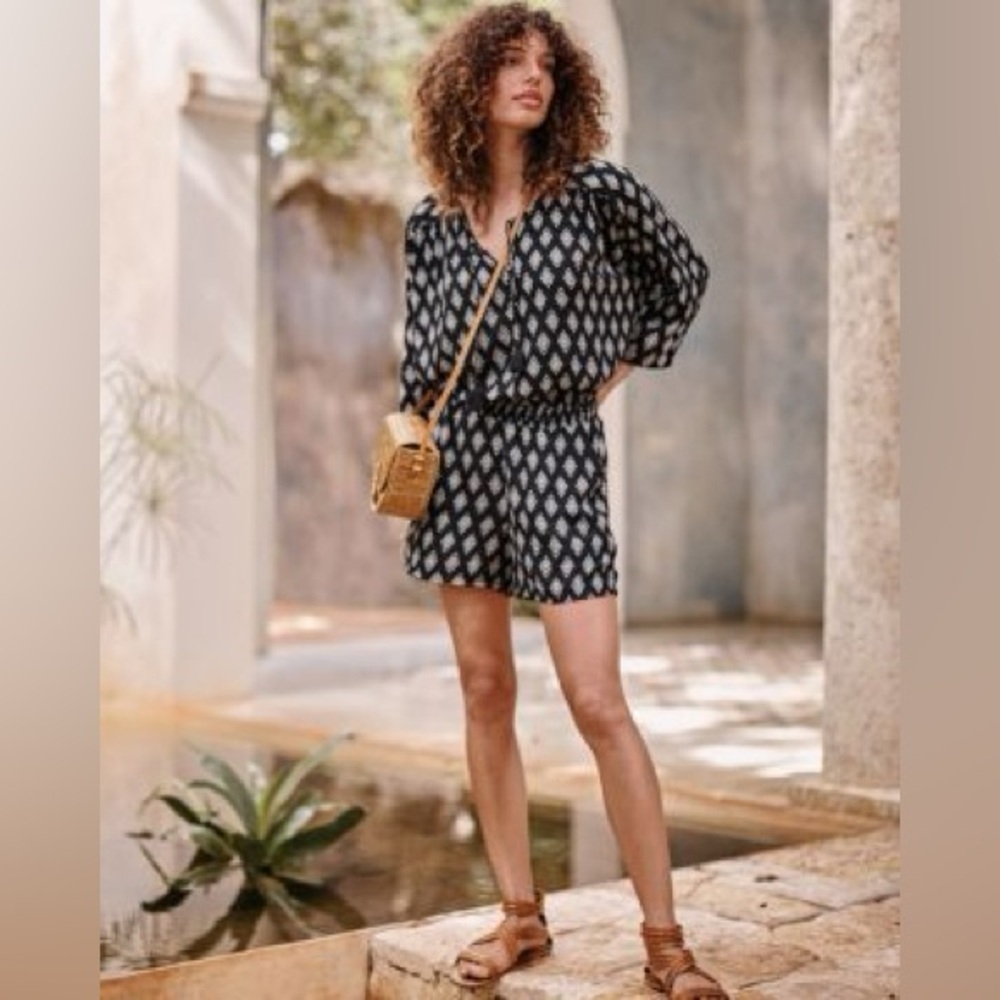 Garnet Hill Small Black White‎ Diamond Remi Draped Romper